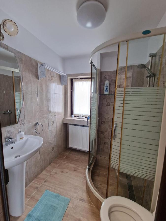 Laroka House Arty And Cosy Studio Universitate Center Букурещ Екстериор снимка